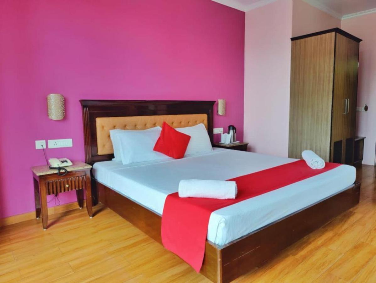 Hotel Marc Simlá Kültér fotó