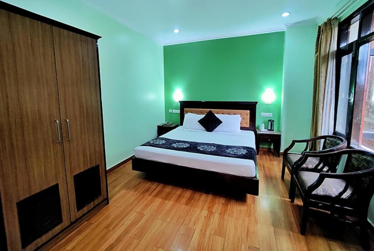 Hotel Marc Simlá Kültér fotó