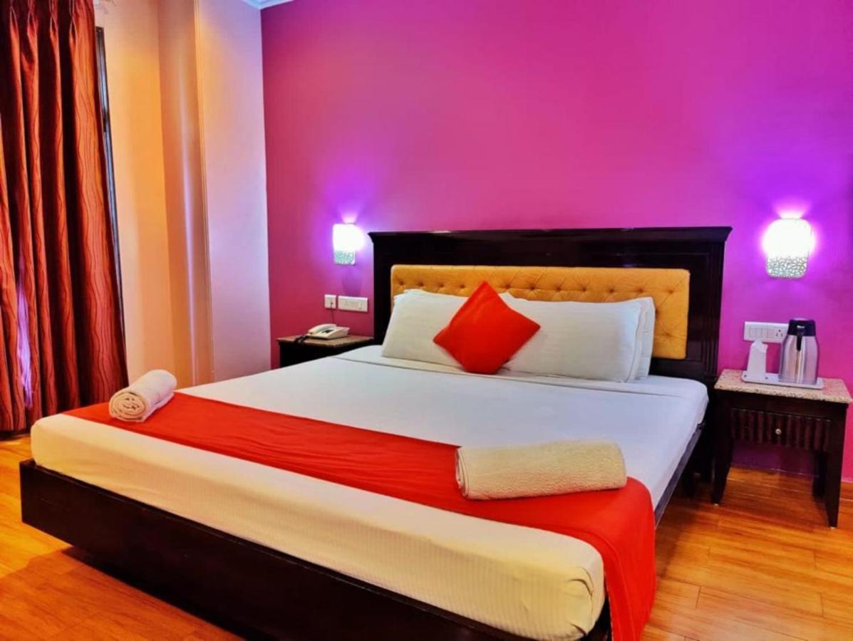 Hotel Marc Simlá Kültér fotó