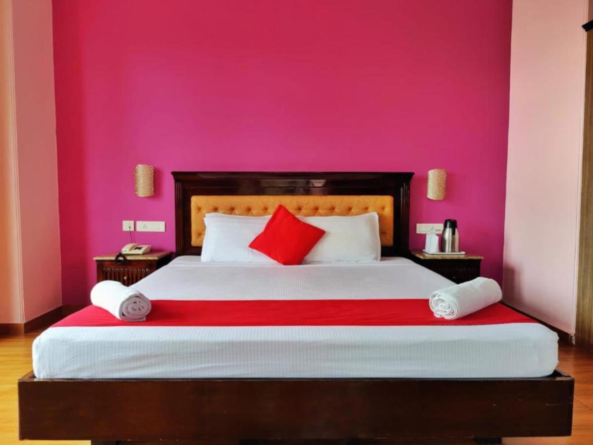 Hotel Marc Simlá Kültér fotó